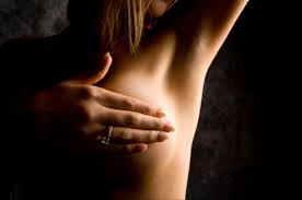 Anamneza şi examenul clinic al sânilor